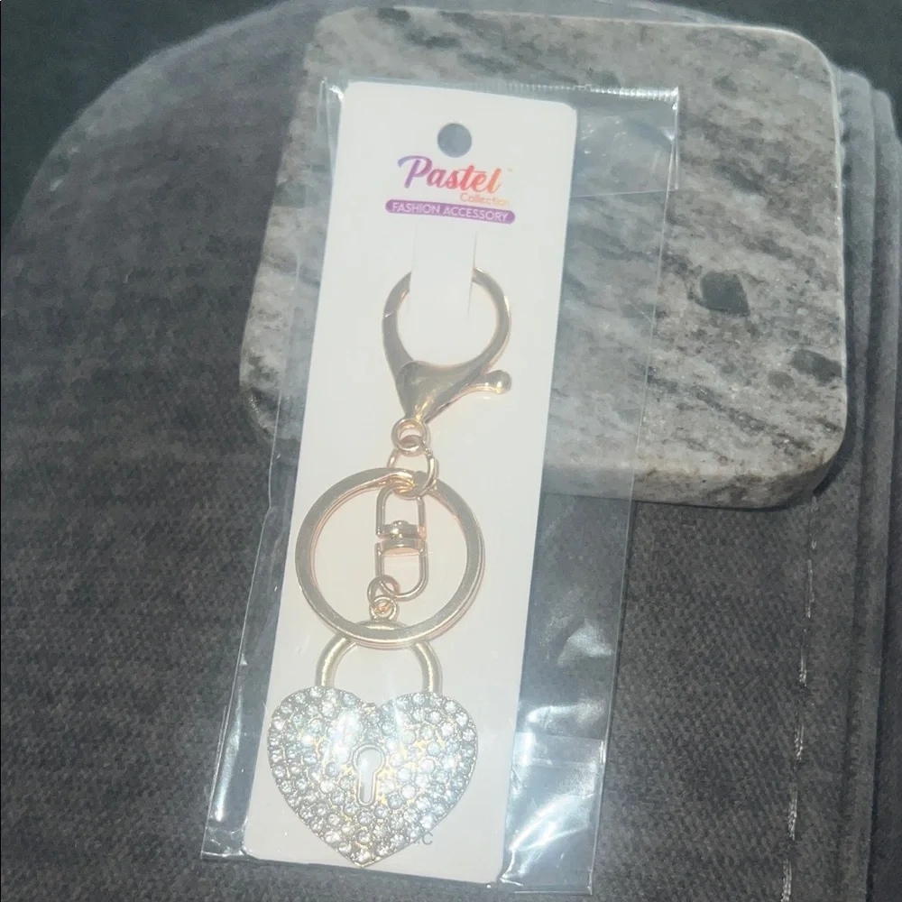 Sparkling Gold tone Heart Key chain